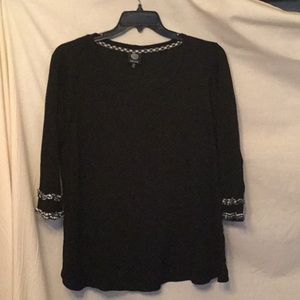 Bobeau plaid trimmed black tunic